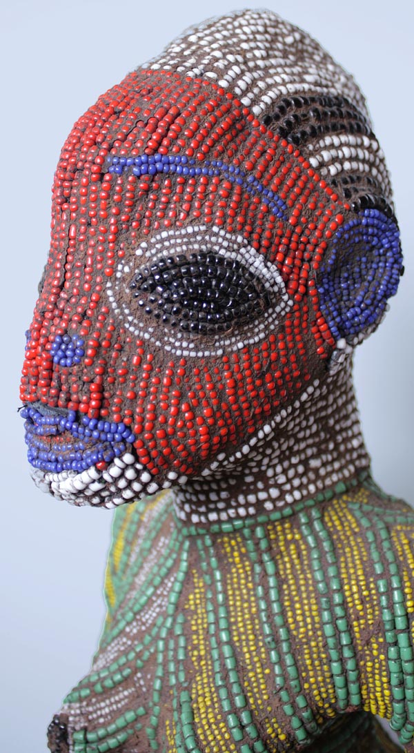 Bamileke Bamum Beaded Figure Perlenbestickte Figur Koenigsfigur Kamerun ...